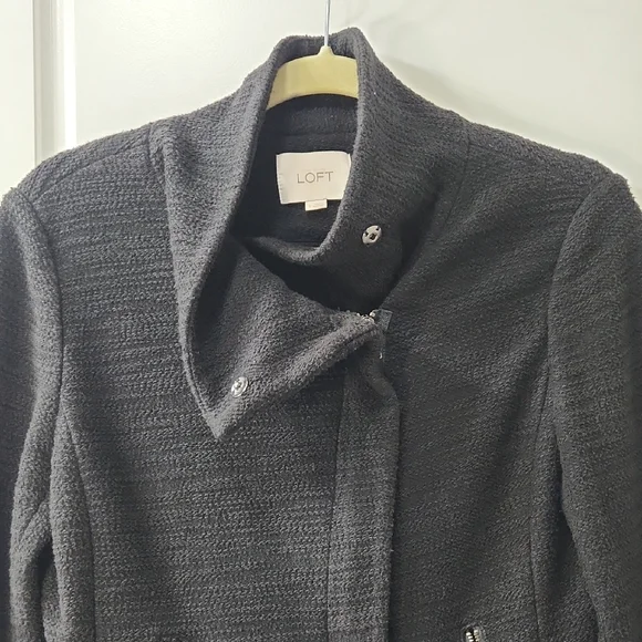 LOFT Women's Boucle Black Blazer Size 4 - Picture 3 of 9
